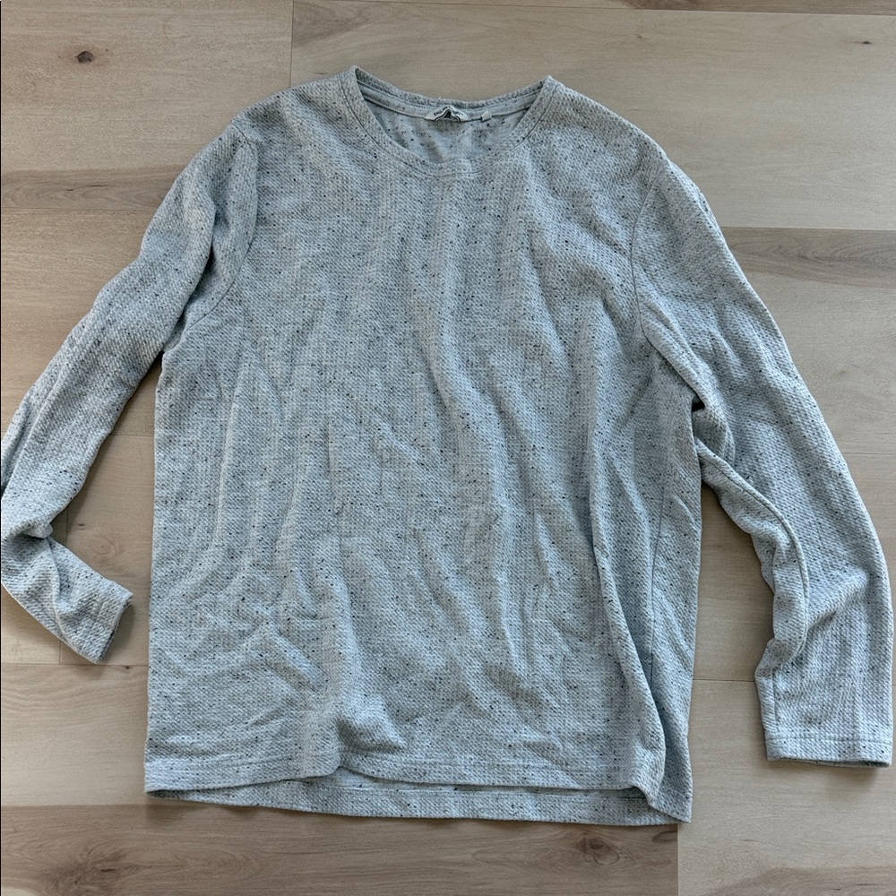 Men’s Thermal Gray Long Sleeve Shirt
